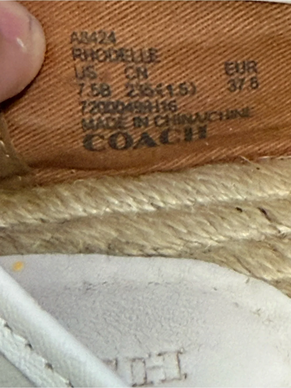 Coach Leather Off White Espadrilles Slip or Slide On Flats Size 7.5B